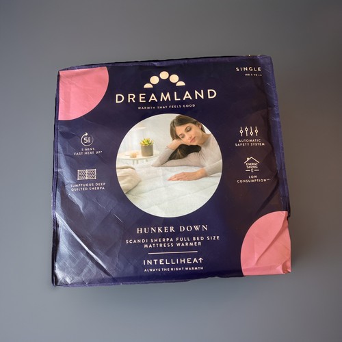 Dreamland hunker down - hunker,